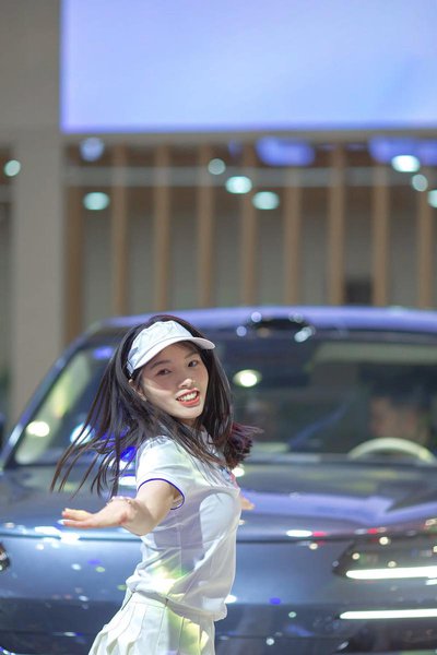 网红翻车事件爆料：背后藏着一场家庭伦理剧！