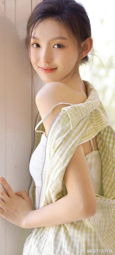 再曝丑闻!李现夜店遭偷拍,网友怒斥形象崩塌