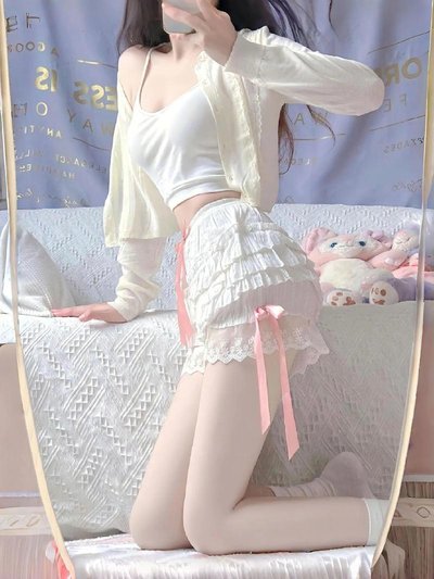 黄子韬夜会神秘女星,深夜私会引发恋情猜测