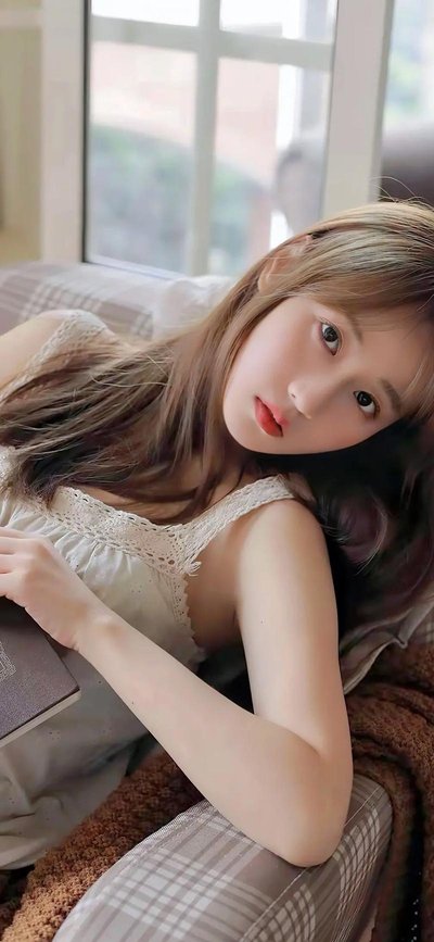 夺走风头的“秘密投资”:他如何用商业头脑成就明星梦?