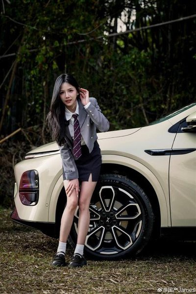 从替身到超级巨星：他究竟经历了怎样的“逆袭”之路？