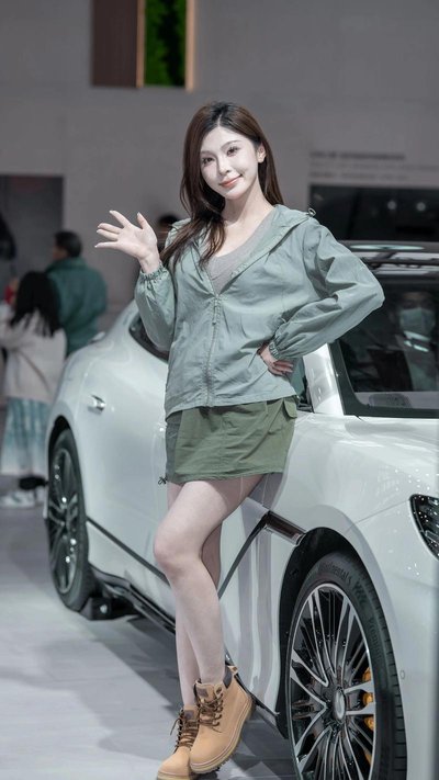 谁在幕后操控流量？明星社交平台的暗黑规则